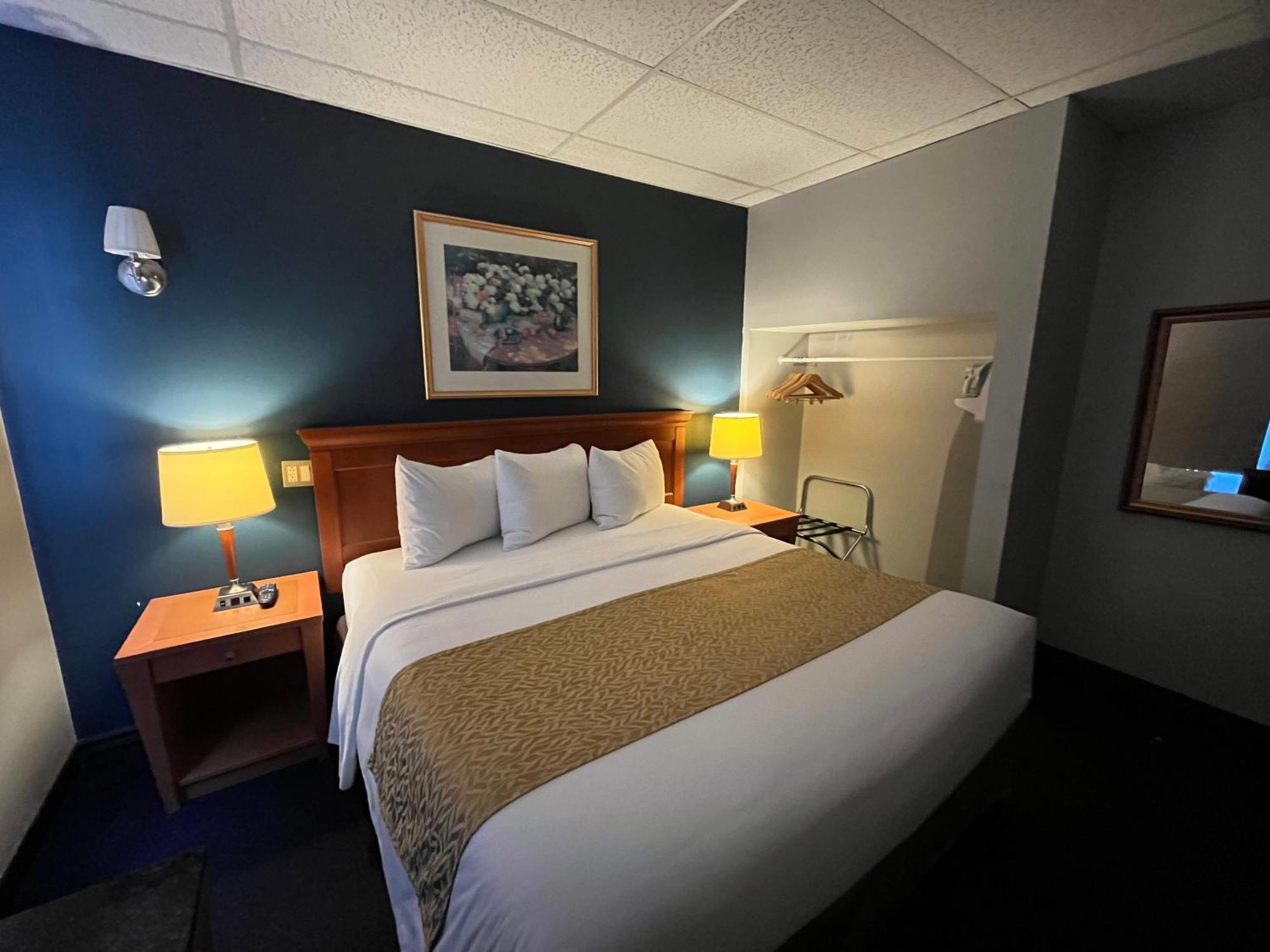 Le Voyageur Inn Mattawa Buitenkant foto