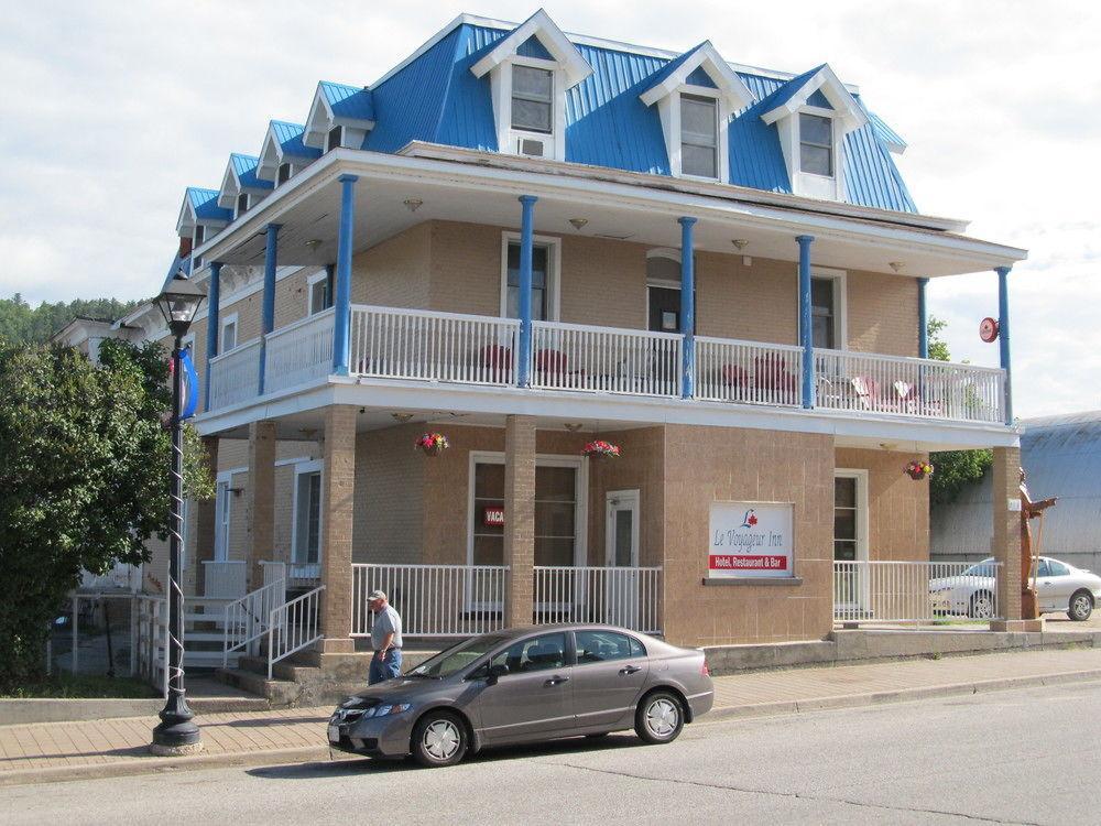 Le Voyageur Inn Mattawa Buitenkant foto
